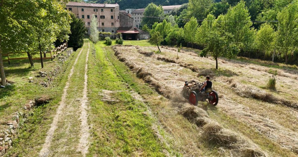 Апартаменты Lunigiana Experience Понтремоли Экстерьер фото